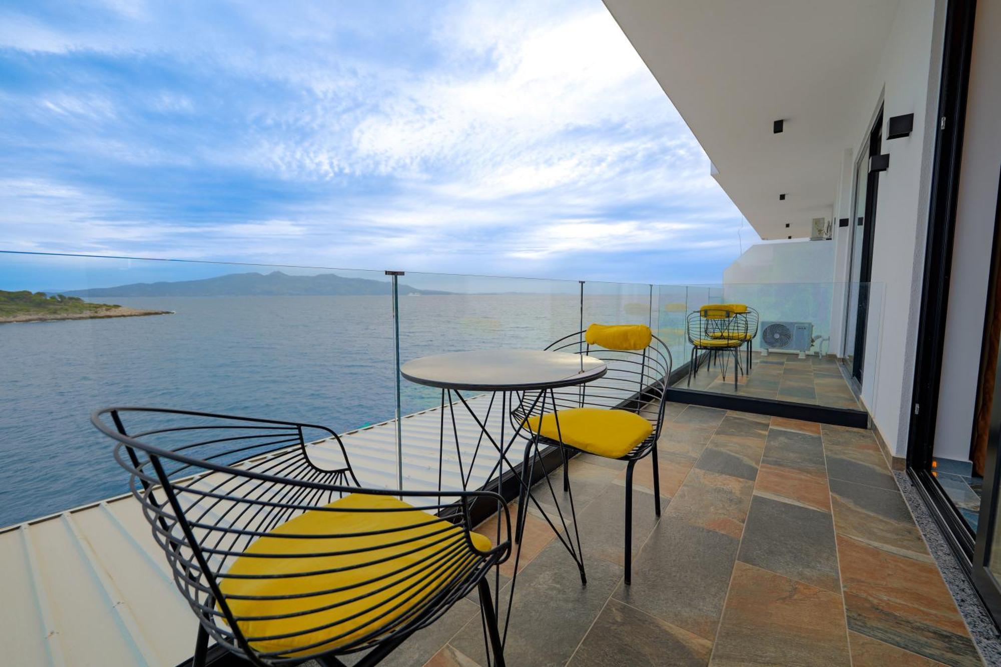 Gasthuis Siro Kerma Private Sarandë